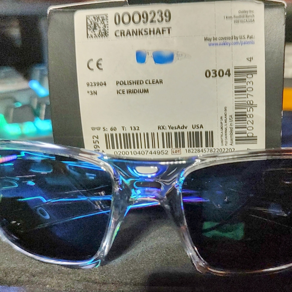 Oakley Crankshaft Matte Clear W Ice Iridium Lens
